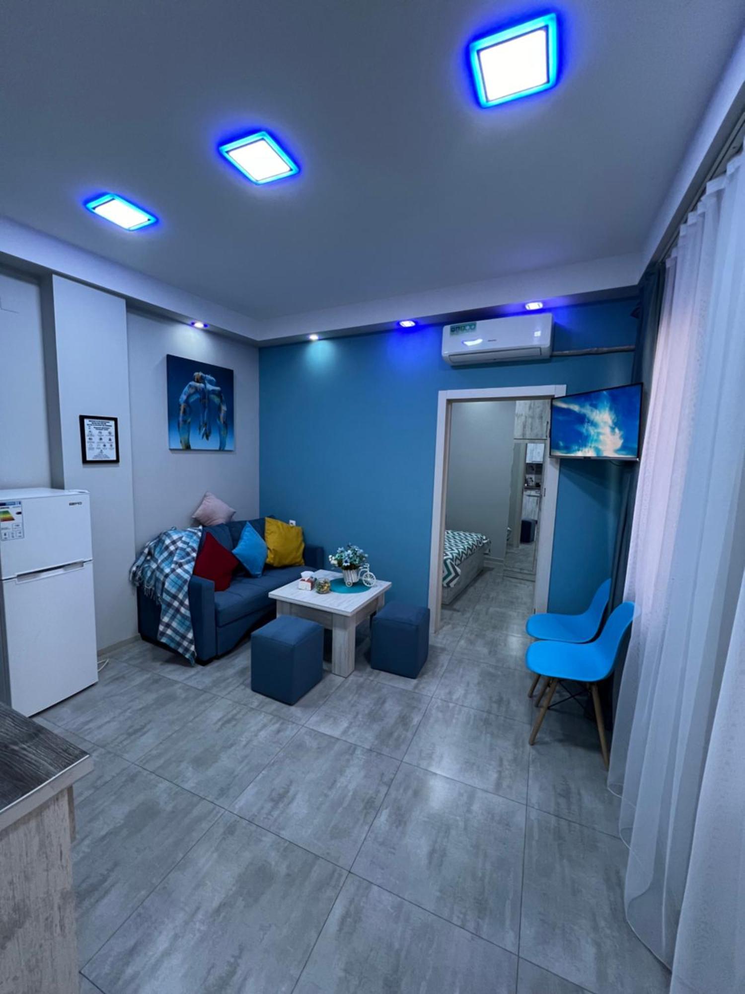 Cool Blue Interior Self Check In Leilighet Jerevan Eksteriør bilde